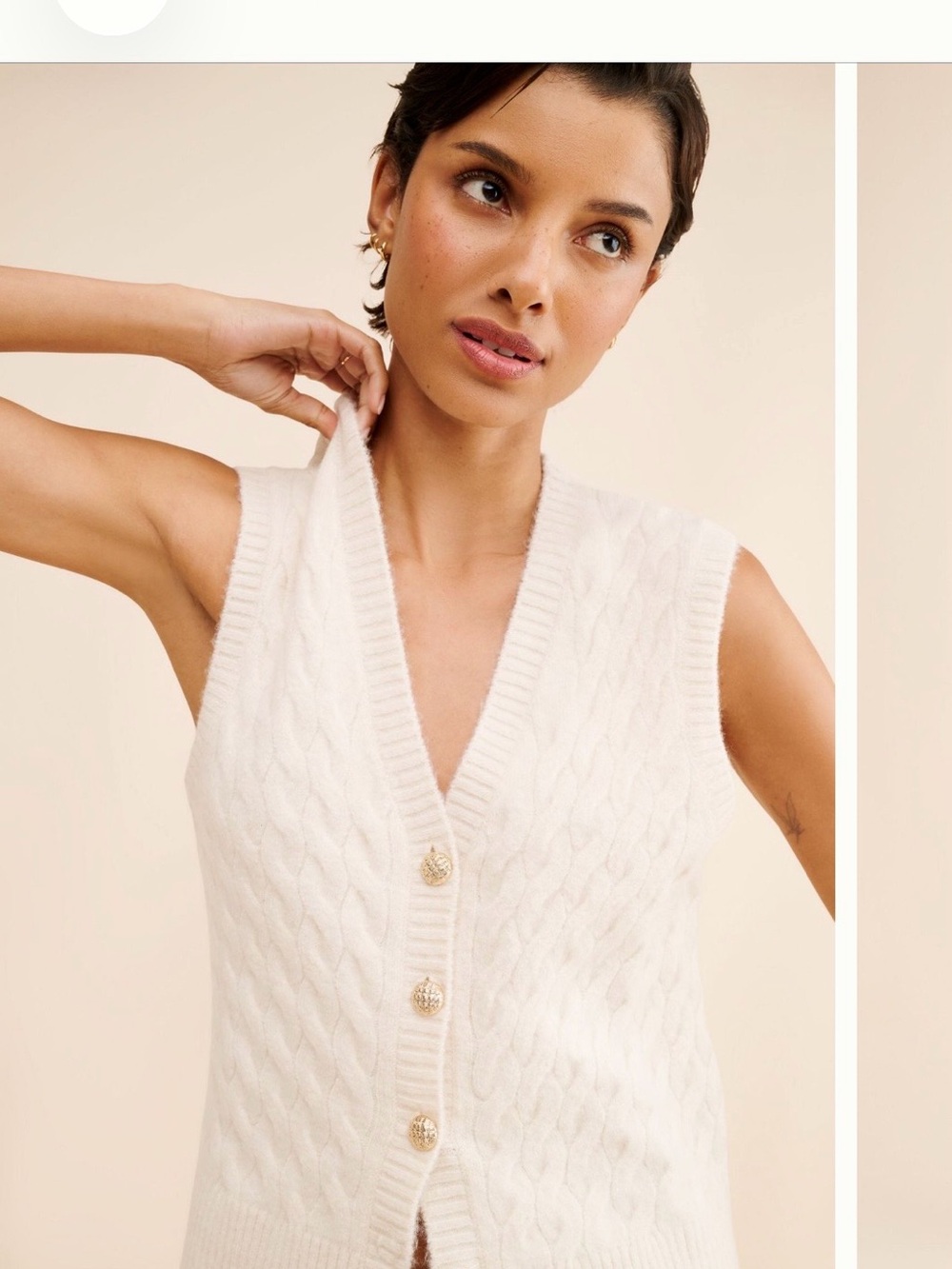 Cream Cable-Knit Sleeveless Cardigan with Gold Buttons